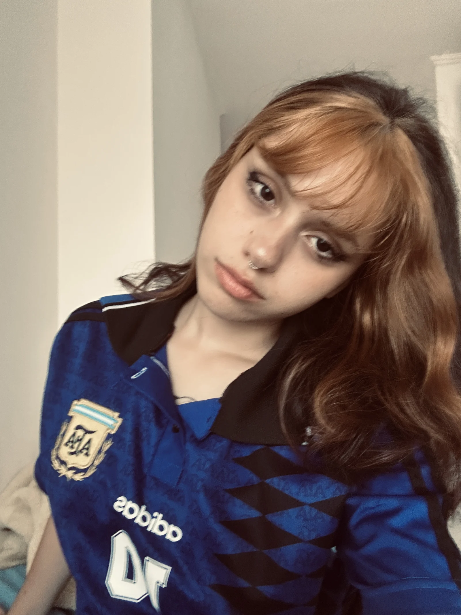 ELLIE COX photo 6