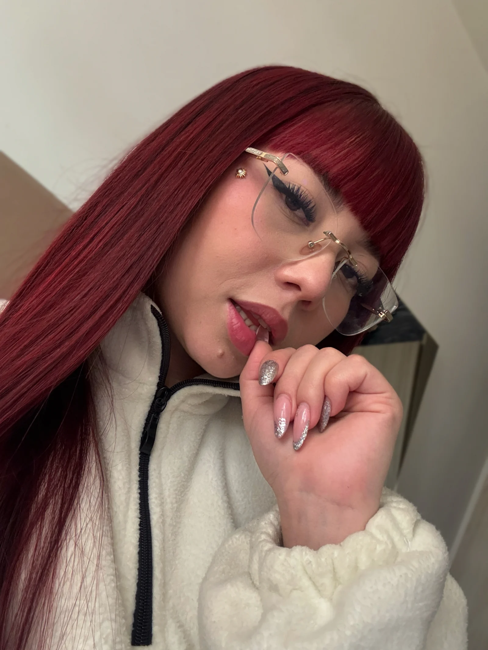 GIA RED photo 18