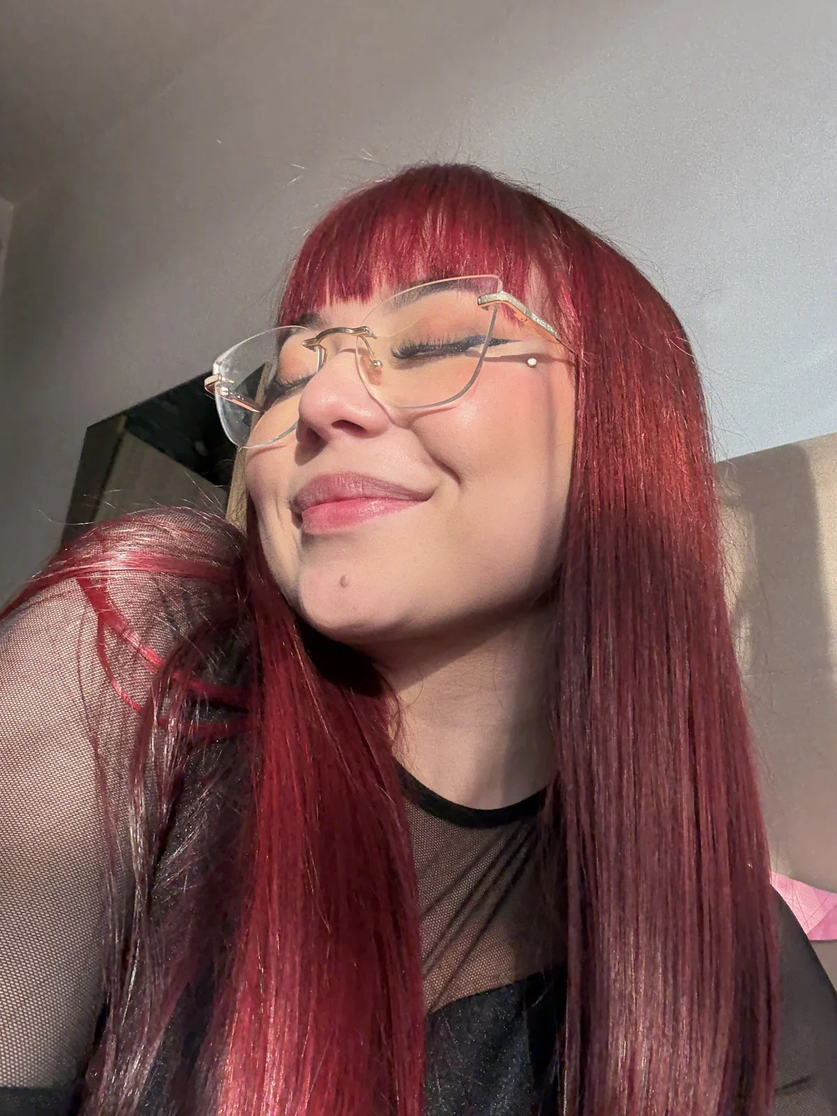 GIA RED photo 3