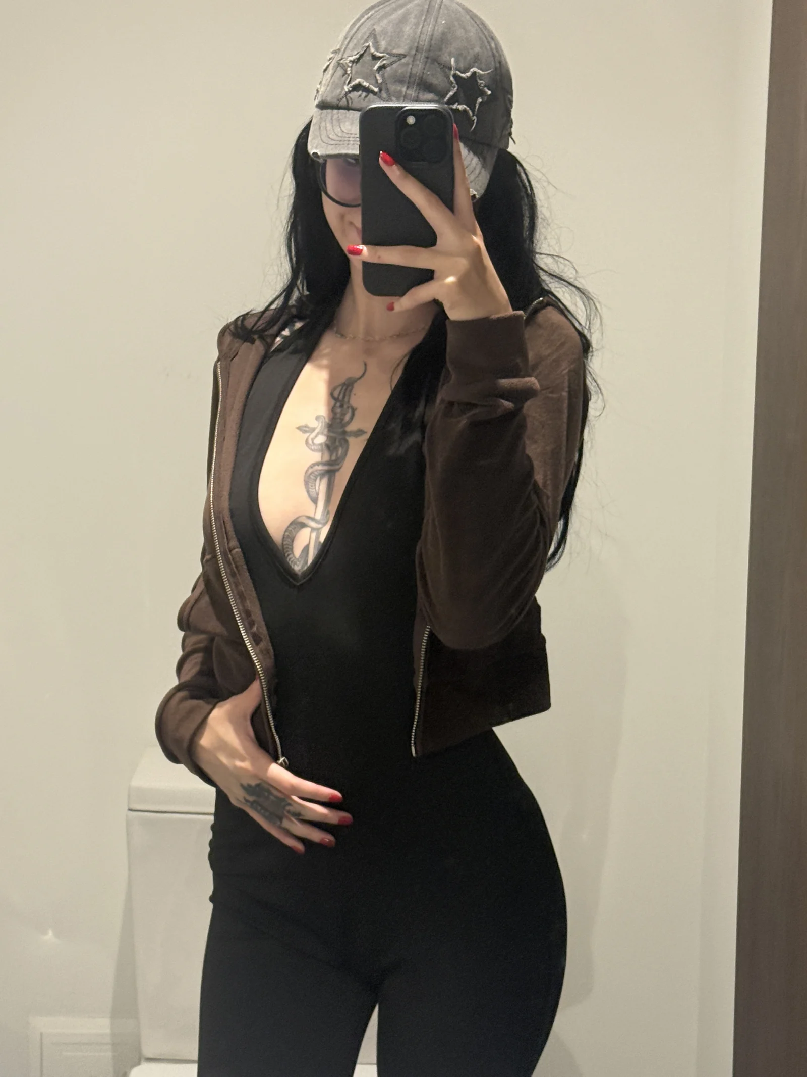 HAYLEY BLAZE photo 16