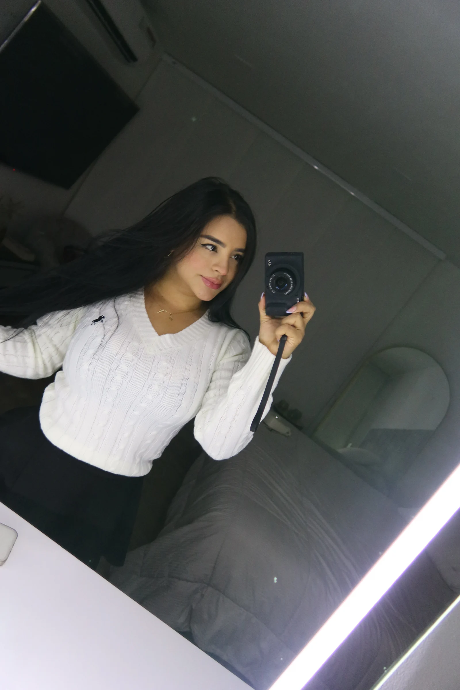 CURVY KELLY