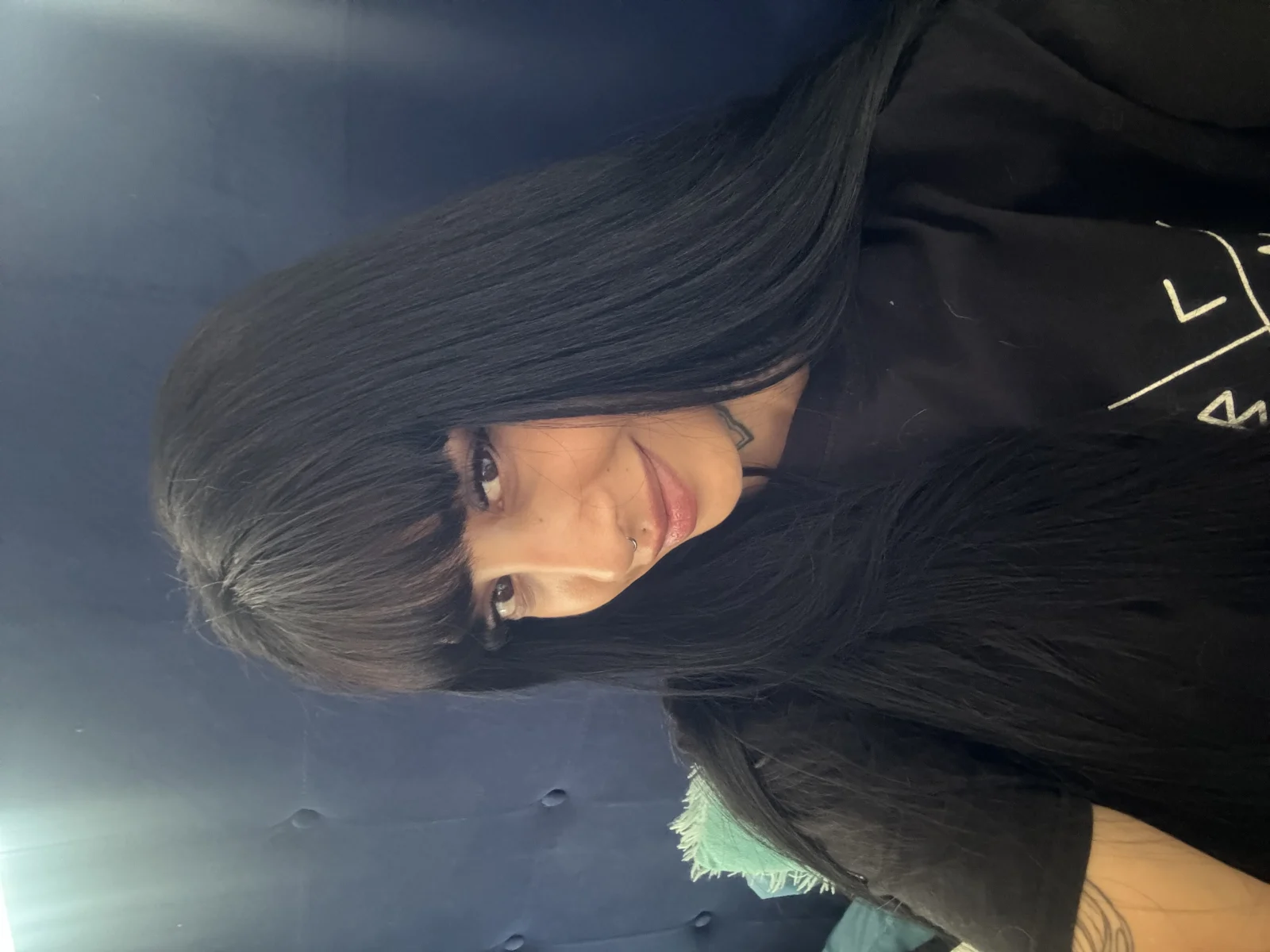 MEGAN VIXEN photo 17