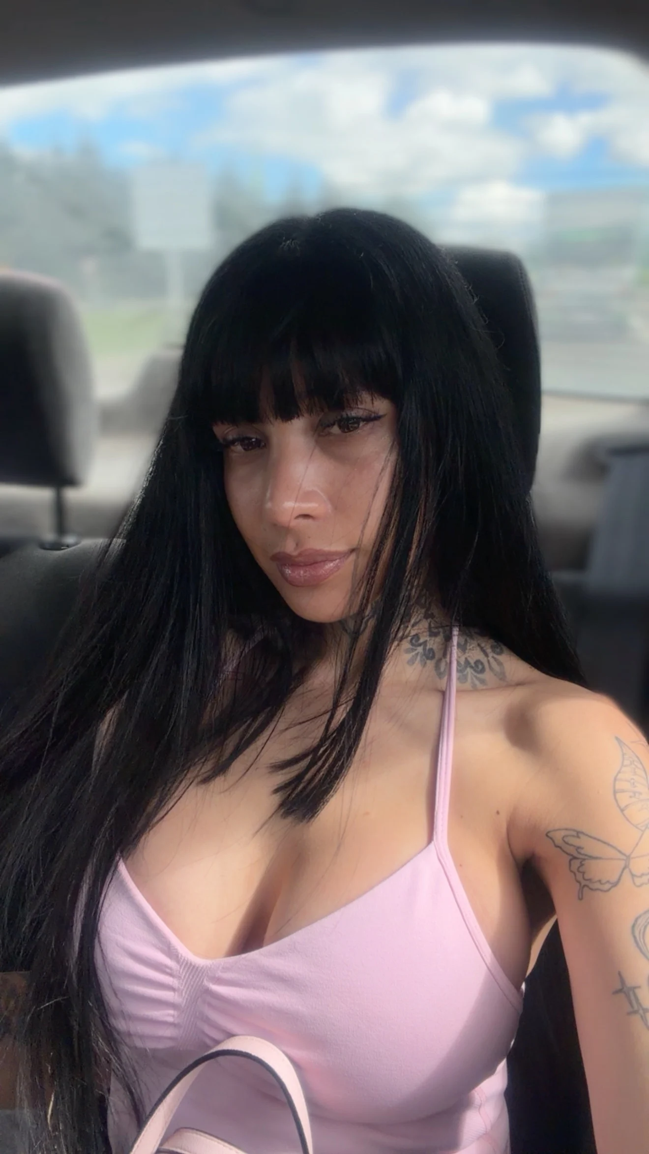 MEGAN VIXEN photo 5