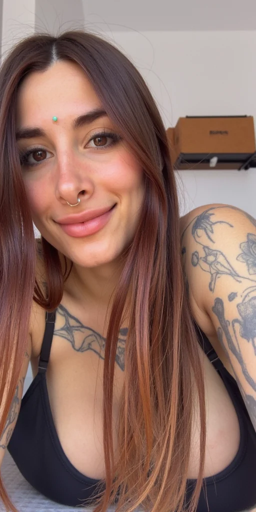 MELANIE VIPER photo 5
