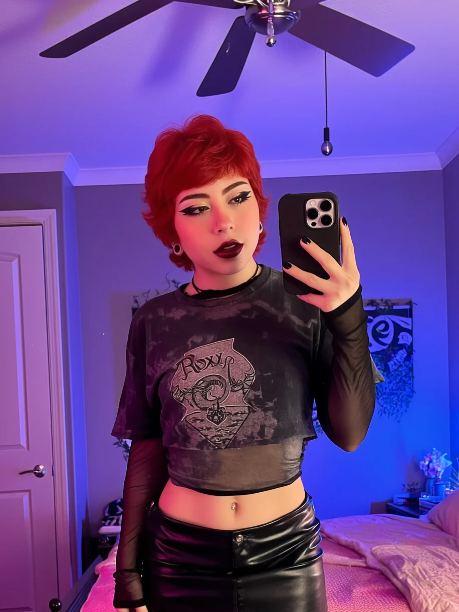 ROXY SILK photo 2