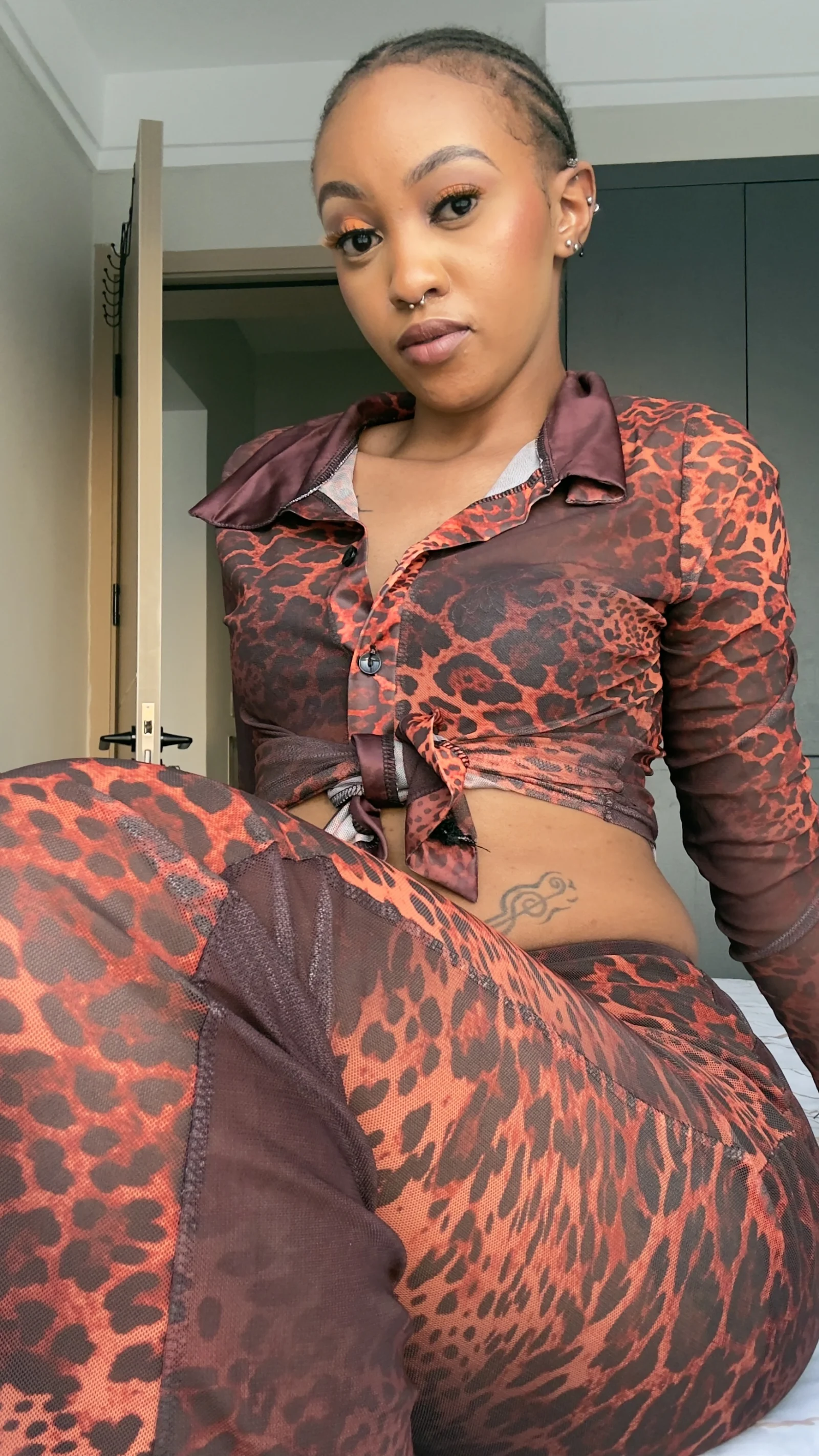 SHANI CINNAMON photo 14