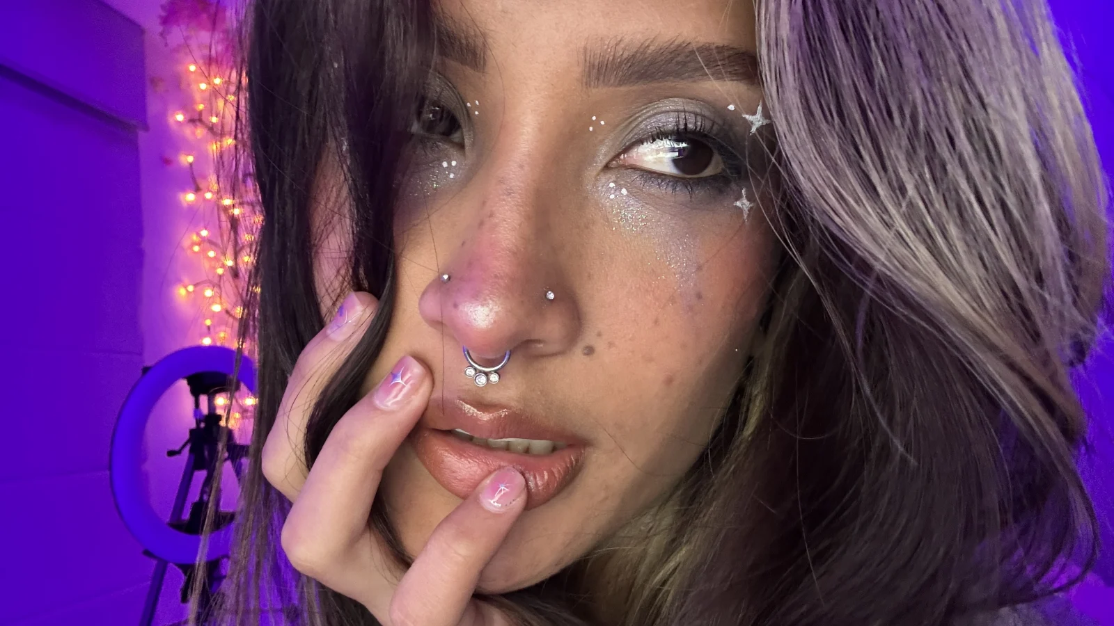 VIOLET NYMPH photo 16